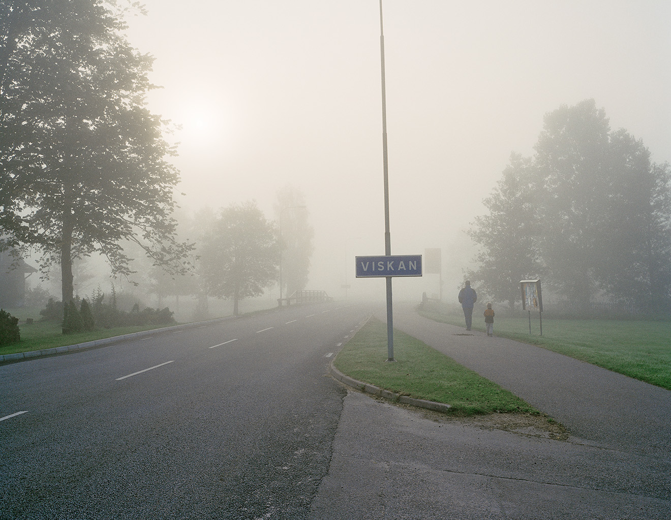 On the way to school, Hökerum, September 2004